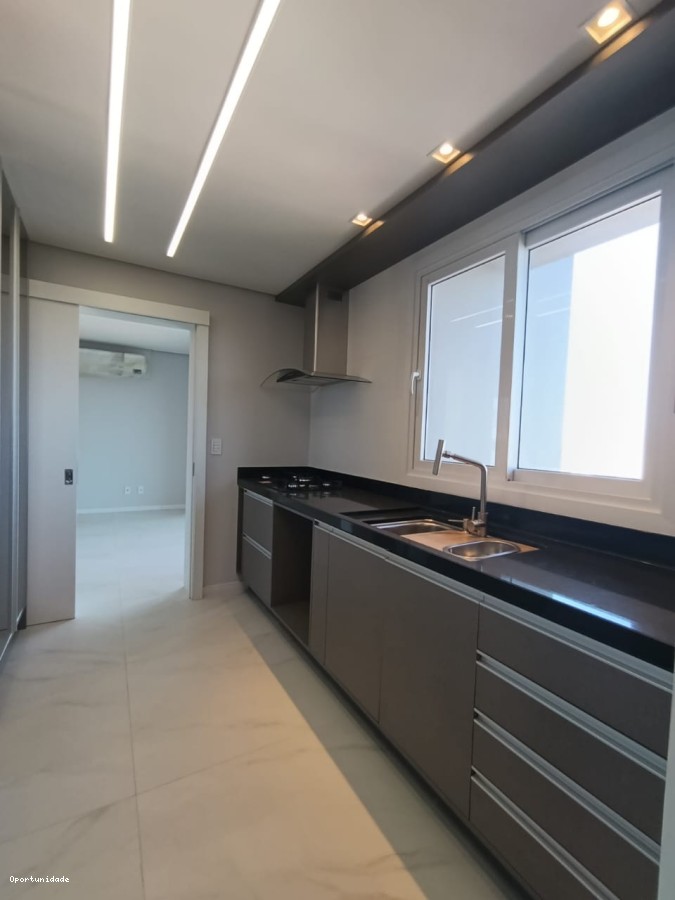 Apartamento, 3 quartos, 136 m² - Foto 3