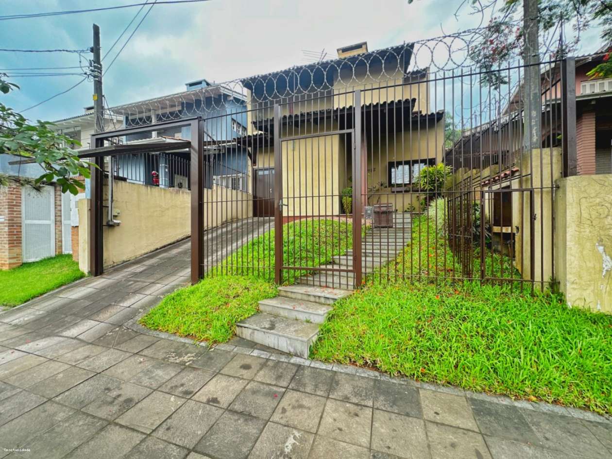 Casa, 3 quartos, 220 m² - Foto 2